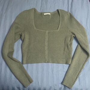 Abercrombie & Fitch Cropped Sweater